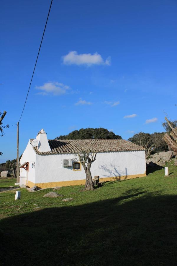 Monte Das Cobras - Country House Эвора Экстерьер фото
